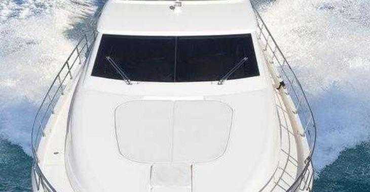 Louer yacht à Flisvos  Marina - Uniesse 55