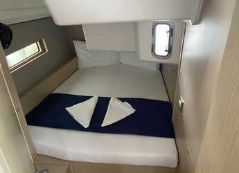 Louer voilier à Cala dei Sardi - Oceanis 40.1 (3cab)