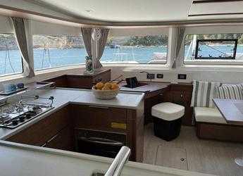 Alquilar catamarán en Nea Peramos - Lagoon 46 