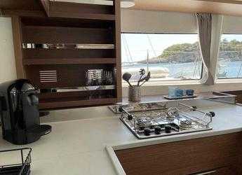 Alquilar catamarán en Nea Peramos - Lagoon 46 