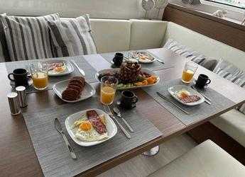 Alquilar catamarán en Nea Peramos - Lagoon 46 