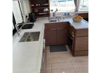 Alquilar catamarán en Nea Peramos - Lagoon 46 