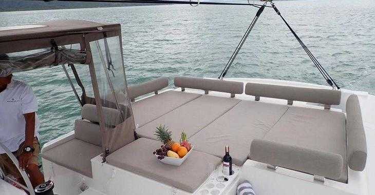 Rent a catamaran in Yacht Haven Marina - CATSPACE