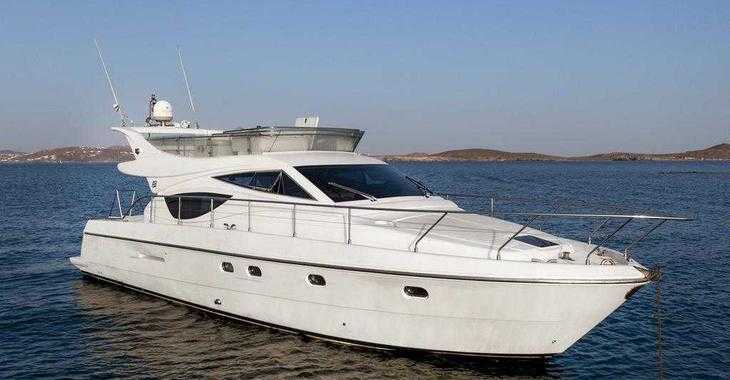 Louer yacht à Mykonos Marina - Ferretti 46
