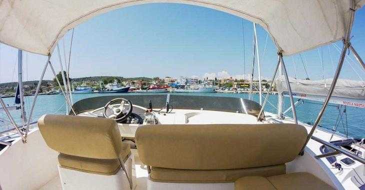 Rent a yacht in Port of Kyllini - Princess 360