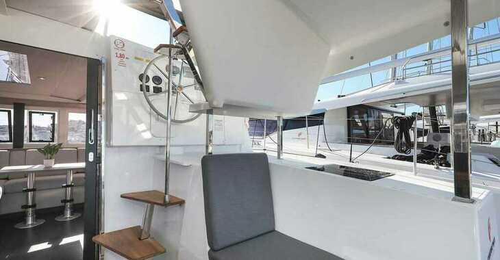 Rent a catamaran in Marina Kornati - Fountaine Pajot Isla 40 - 4 + 1 cab.