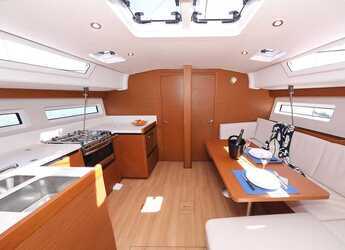 Rent a sailboat in Jezera ACI Marina - Sun Odyssey 490 - 5 cab.