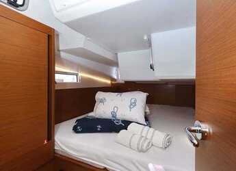 Rent a sailboat in Jezera ACI Marina - Sun Odyssey 490 - 5 cab.