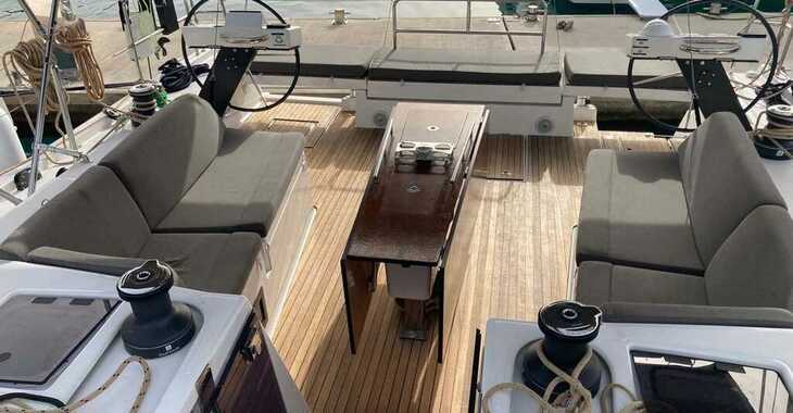 Rent a sailboat in SCT Marina Trogir - Dufour 470 - 3 cab.