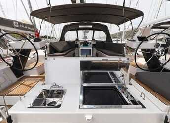 Alquilar velero en SCT Marina Trogir - Dufour 470 - 3 cab.
