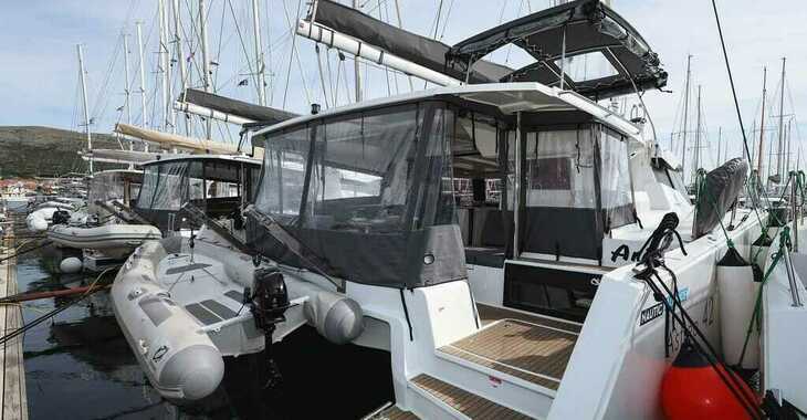 Rent a catamaran in SCT Marina Trogir - Fountaine Pajot Astrea 42 - 4 + 1 cab.
