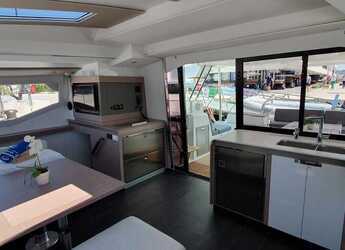 Rent a catamaran in Marina Baotić - Elba 45