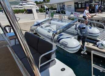 Rent a catamaran in Marina Baotić - Elba 45