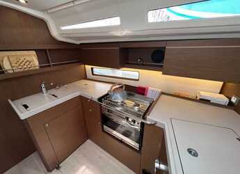 Chartern Sie segelboot in ACI Marina Split - Oceanis 40.1