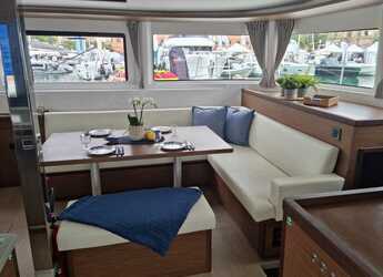 Alquilar catamarán en Naviera Balear - Lagoon 46 New Horizons  (LUXURY Equipped, SUPs, Watertoys, A/C, W-Maker, Gen, Teak, Wi-Fi, Underwater Lights,...