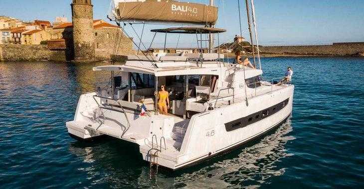 Rent a catamaran in Marine Pirovac - Bali 4.6 - 4 + 1 cab.