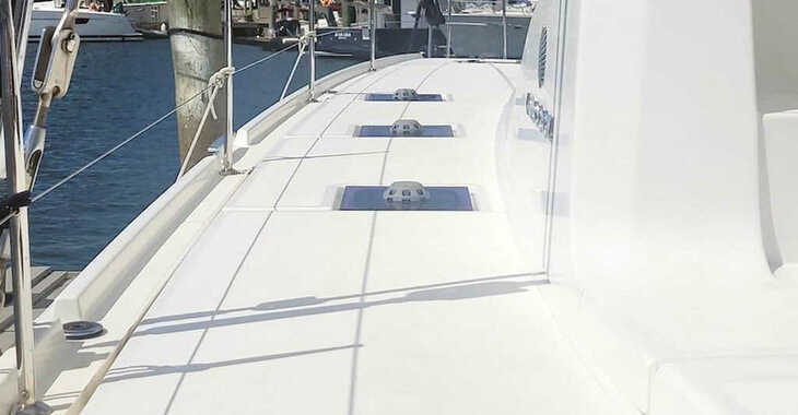 Rent a catamaran in Tradewinds - Lagoon 50 - 6 + 2 cab.