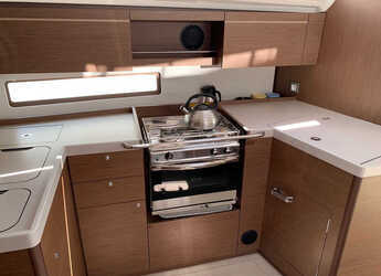 Alquilar velero en SCT Marina Trogir - Oceanis 40.1