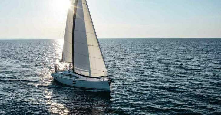 Rent a sailboat in SCT Marina - Elan Impression 40.1