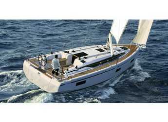 Rent a sailboat in Porto di Trapani - Bavaria C38