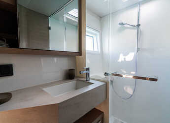 Alquilar catamarán en Porto Capo d'Orlando Marina - Lagoon 46