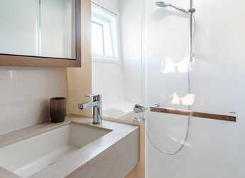 Alquilar catamarán en Porto Capo d'Orlando Marina - Lagoon 46