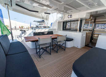 Alquilar catamarán en Porto Capo d'Orlando Marina - Lagoon 46