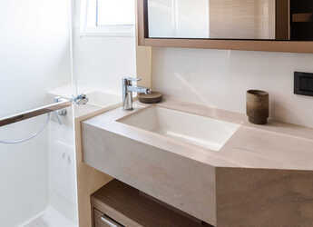 Alquilar catamarán en Porto Capo d'Orlando Marina - Lagoon 46