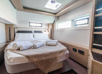 Alquilar catamarán en Porto Capo d'Orlando Marina - Lagoon 46