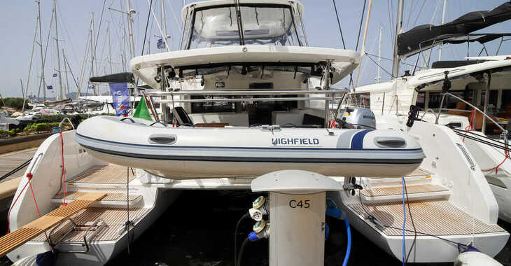 Alquilar catamarán en Porto Olbia - Lagoon 46 