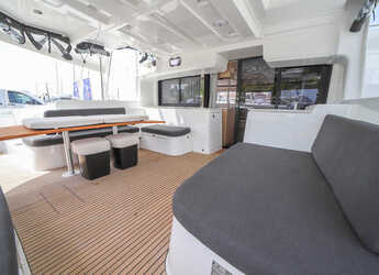 Alquilar catamarán en Porto Olbia - Lagoon 46 