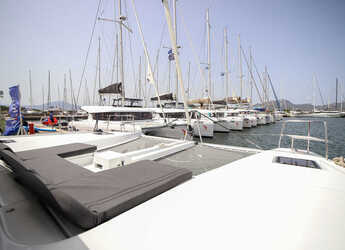 Alquilar catamarán en Porto Olbia - Lagoon 46 