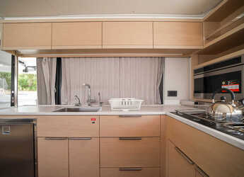 Alquilar catamarán en Porto Olbia - Lagoon 46 