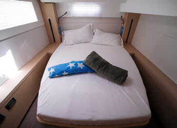 Alquilar catamarán en Porto Olbia - Lagoon 46 