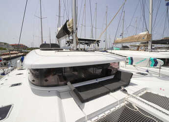 Alquilar catamarán en Porto Olbia - Lagoon 46 