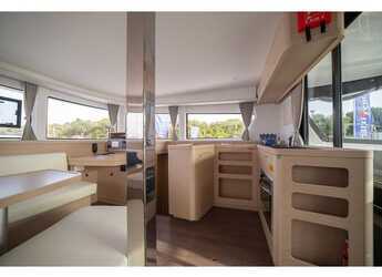 Alquilar catamarán en Porto Olbia - Lagoon 42