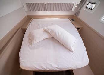 Alquilar catamarán en Porto Olbia - Lagoon 42