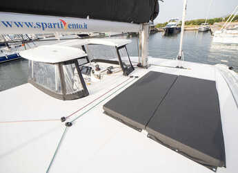 Alquilar catamarán en Porto Olbia - Lagoon 42