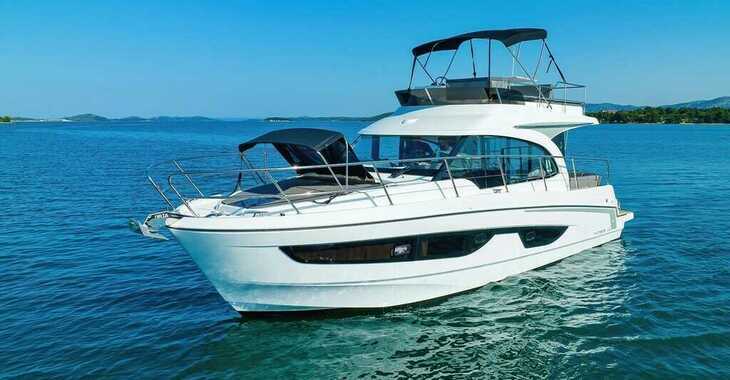 Rent a motorboat in Marine Pirovac - Antares 11 Fly OB