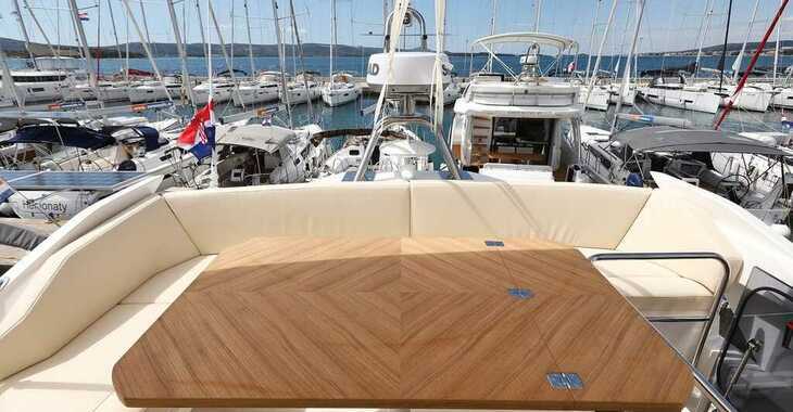 Rent a motorboat in Kornati Marina - Greenline 45 Fly