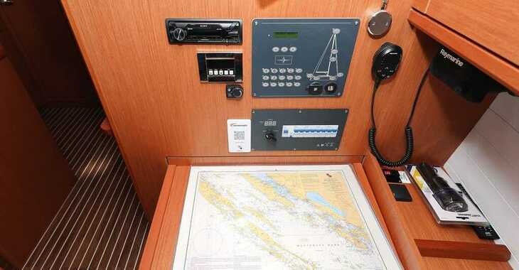 Louer voilier à Marine Pirovac - Bavaria Cruiser 37