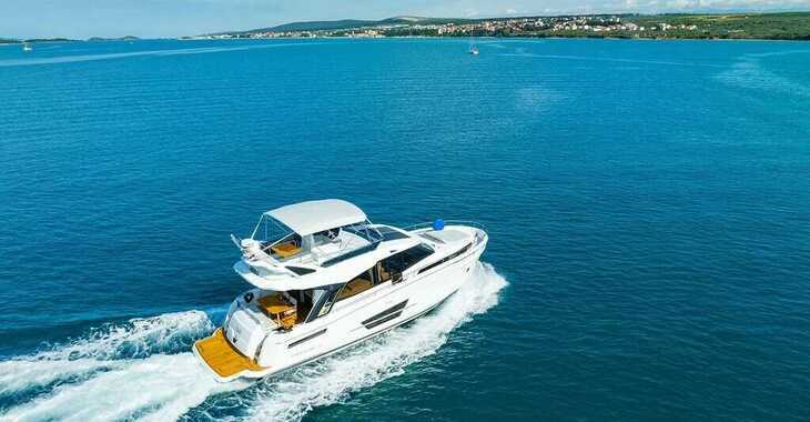 Chartern Sie motorboot in Marina Kornati - Greenline 45 Fly