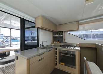 Rent a catamaran in Marina Sukosan (D-Marin Dalmacija) - Lagoon 51 - owner version