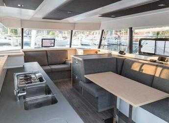Alquilar catamarán a motor en Porto Montenegro - Fountaine Pajot MY 37