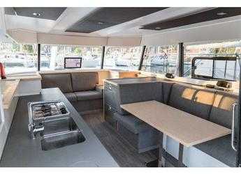Alquilar catamarán a motor en Porto Montenegro - Fountaine Pajot MY 37