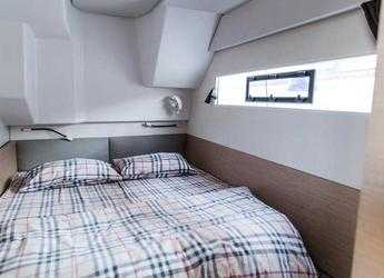 Alquilar catamarán a motor en Porto Montenegro - Fountaine Pajot MY 37