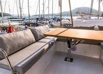Alquilar catamarán a motor en Porto Montenegro - Fountaine Pajot MY 37