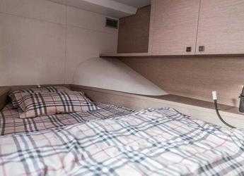 Alquilar catamarán a motor en Porto Montenegro - Fountaine Pajot MY 37