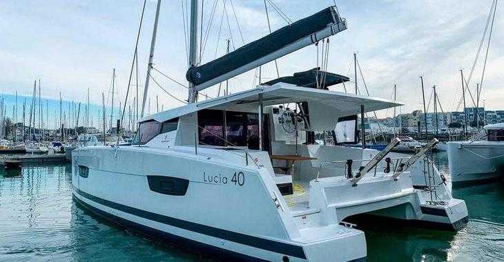 Rent a catamaran in Porto Montenegro - Lucia 40