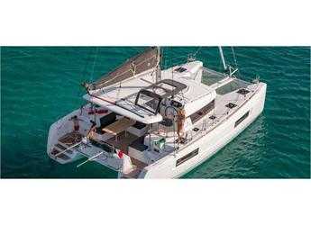 Rent a catamaran in Palmiye Marina - Lagoon 40